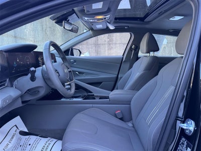 2025 Hyundai Elantra SEL Convenience