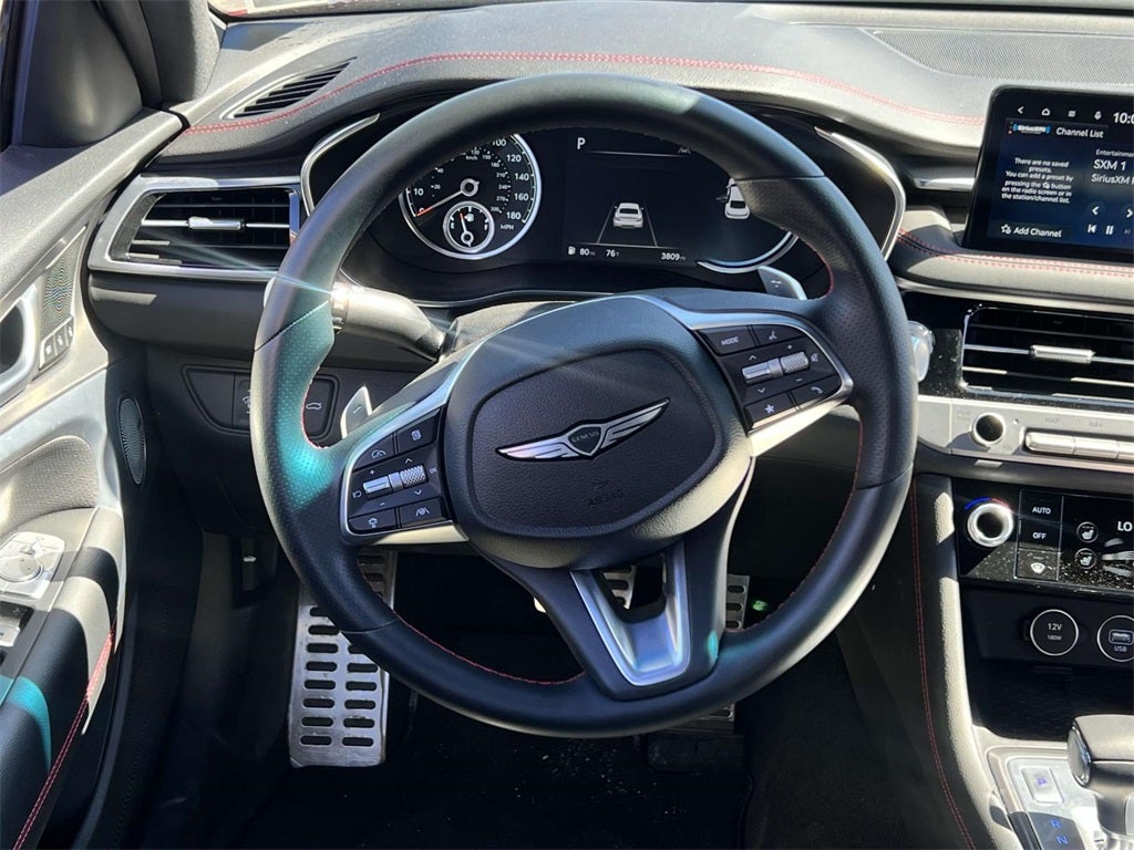 2025 Genesis G70 2.5T