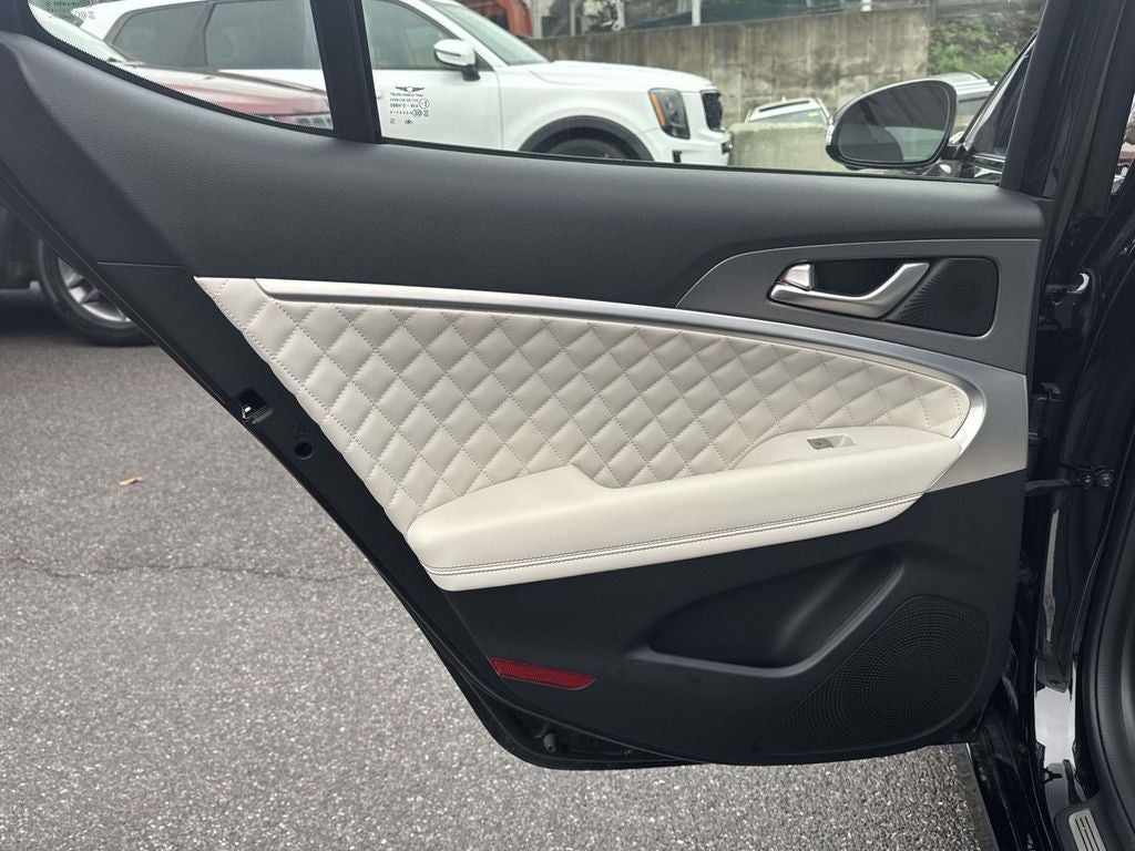 2024 Genesis G70 3.3T Sport Advanced