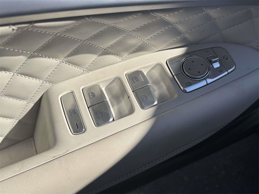 2025 Genesis G70 3.3T Sport Advanced