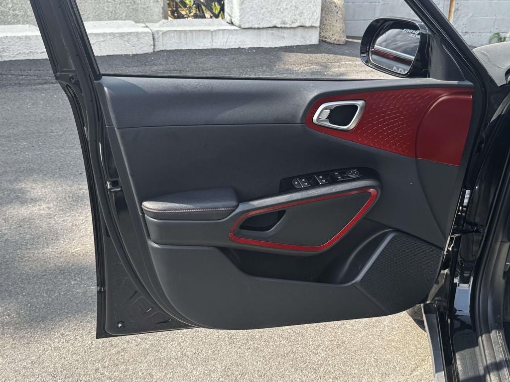 2025 Kia Soul GT-Line