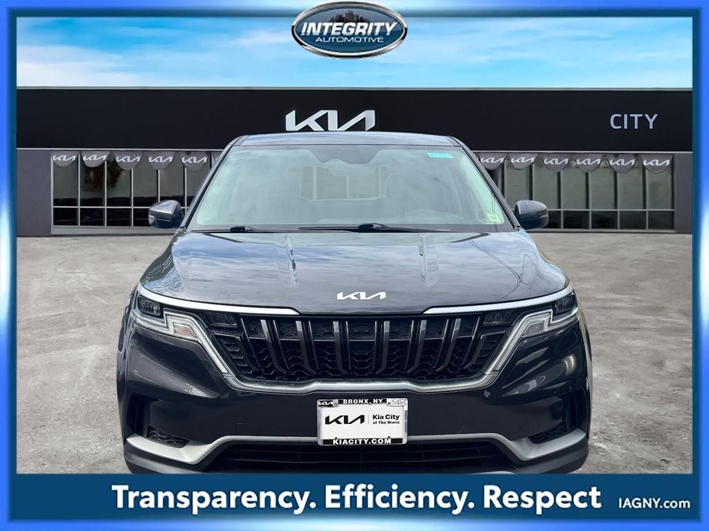 2022 Kia Carnival LX
