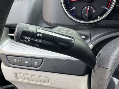 2022 Kia Carnival LX