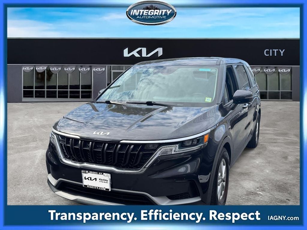 2022 Kia Carnival LX