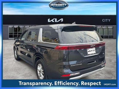 2022 Kia Carnival LX