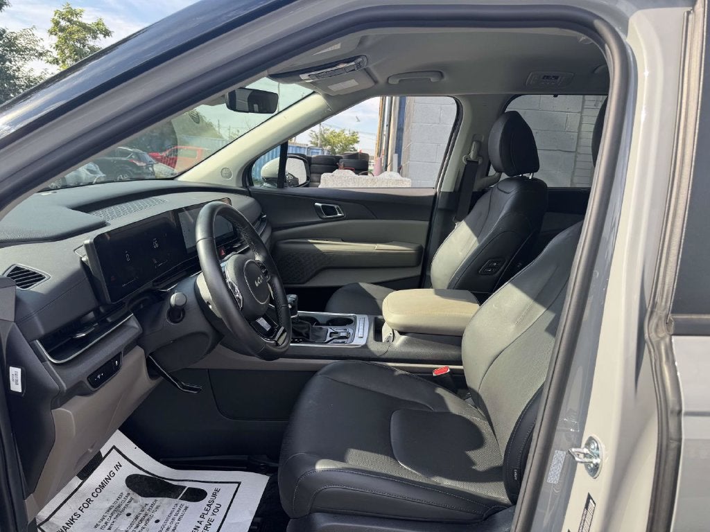 2026 Kia Carnival EX