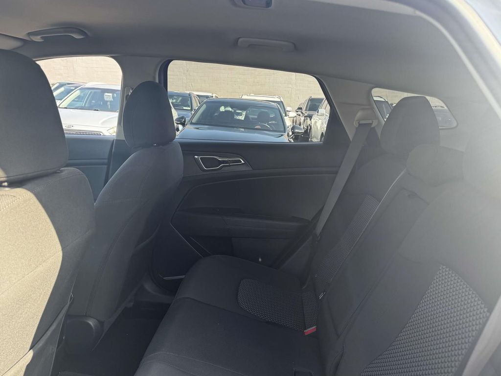 2023 Kia Sportage Hybrid LX