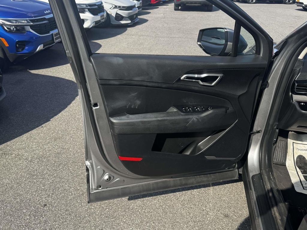 2023 Kia Sportage Hybrid LX