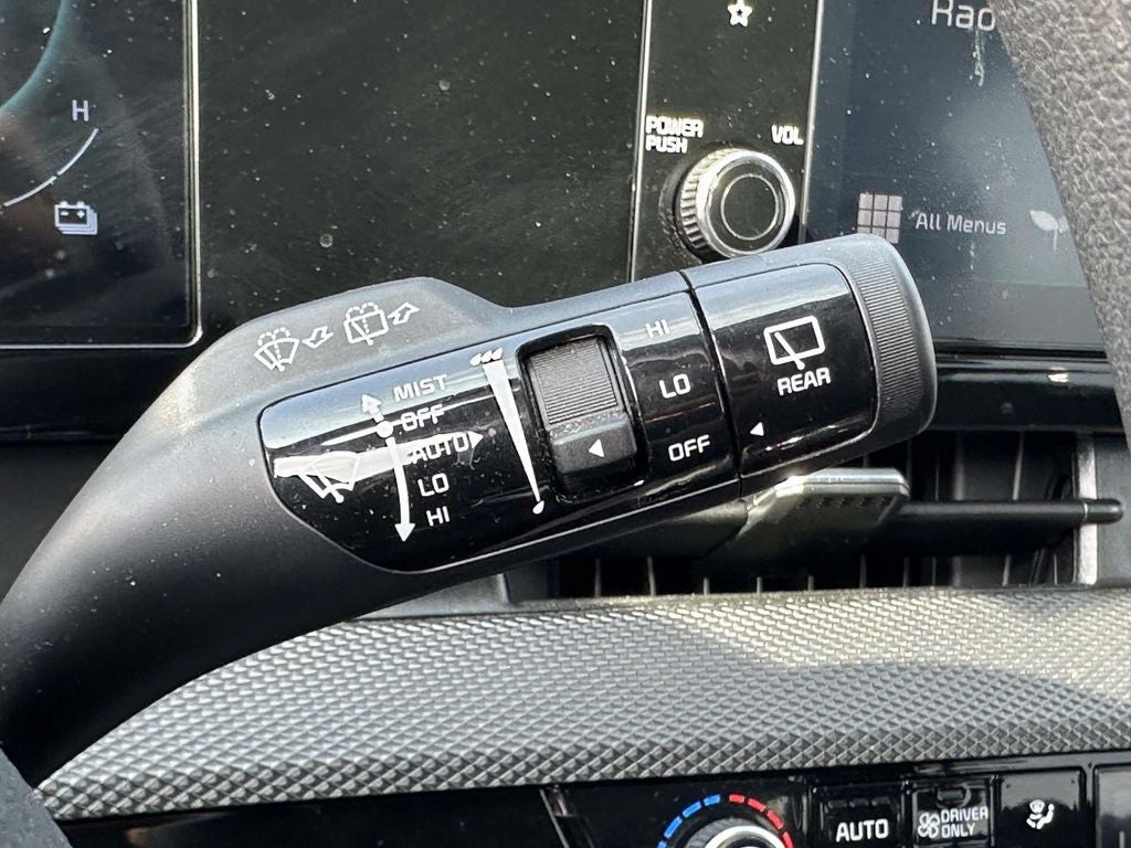 2025 Kia Sportage Hybrid LX