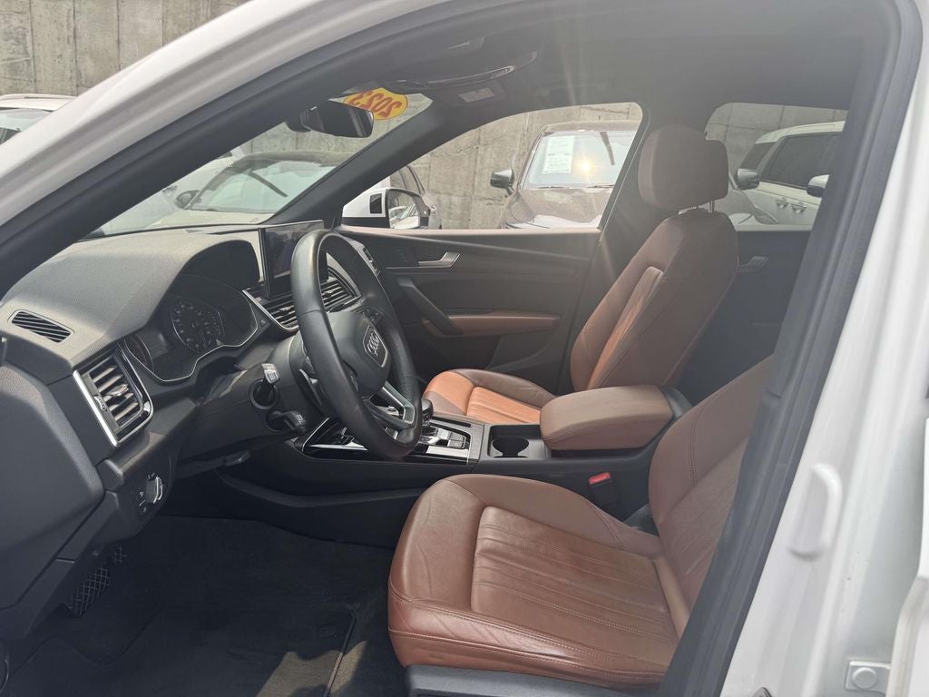 2023 Audi Q5 40 Premium quattro