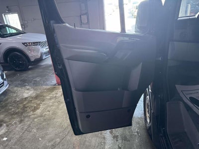 2014 Mercedes-Benz Sprinter 2500 Cargo 144 WB