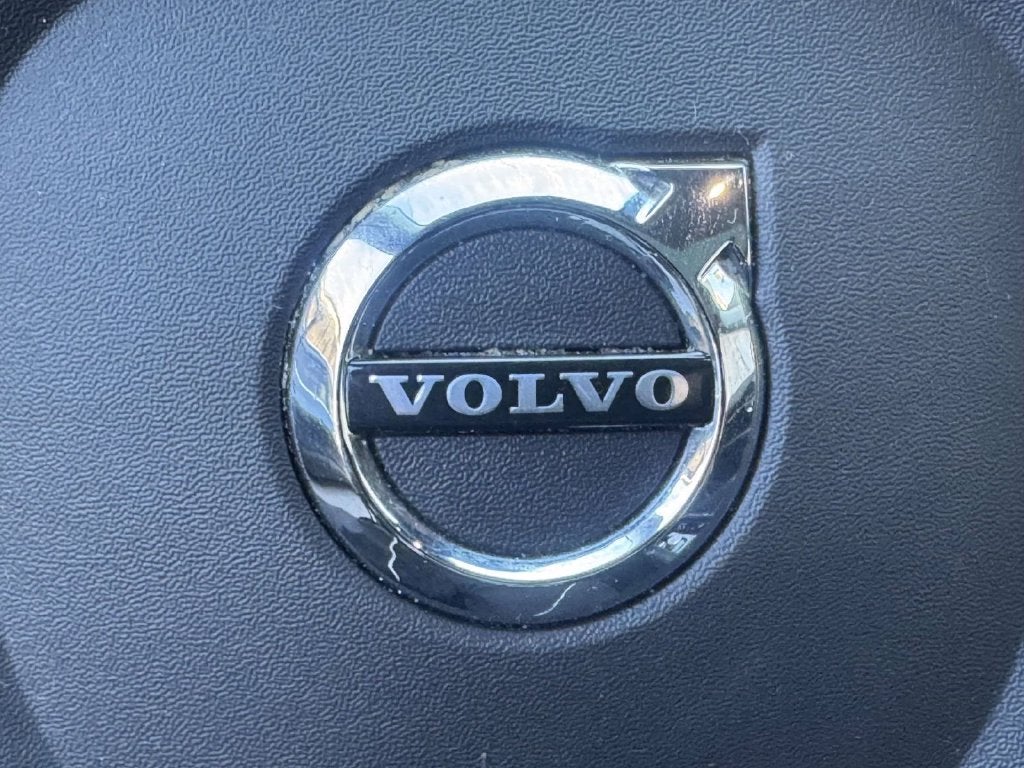2019 Volvo XC90 T5 Momentum