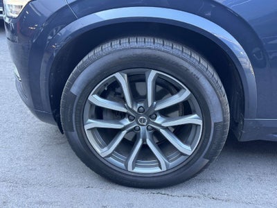 2019 Volvo XC90 T5 Momentum