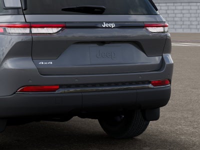 2027 Jeep Grand Cherokee GRAND CHEROKEE LAREDO X 4X4